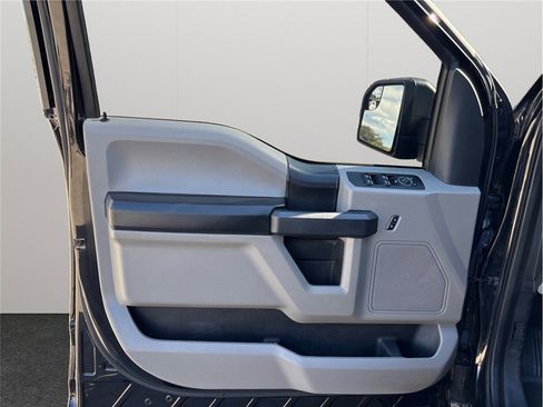 Used 2019 Ford F150 XL w/ Equipment Group 101A Mid image 17