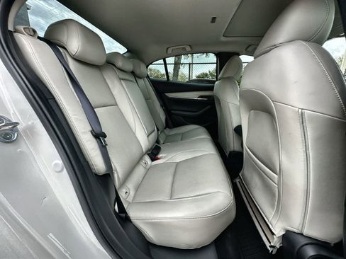 Used 2025 MAZDA MAZDA3 2.5 Turbo Sedan w/Premium Plus image 19