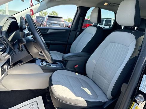 Used 2023 Ford Escape Active w/ Cold Weather Package FWD image 11