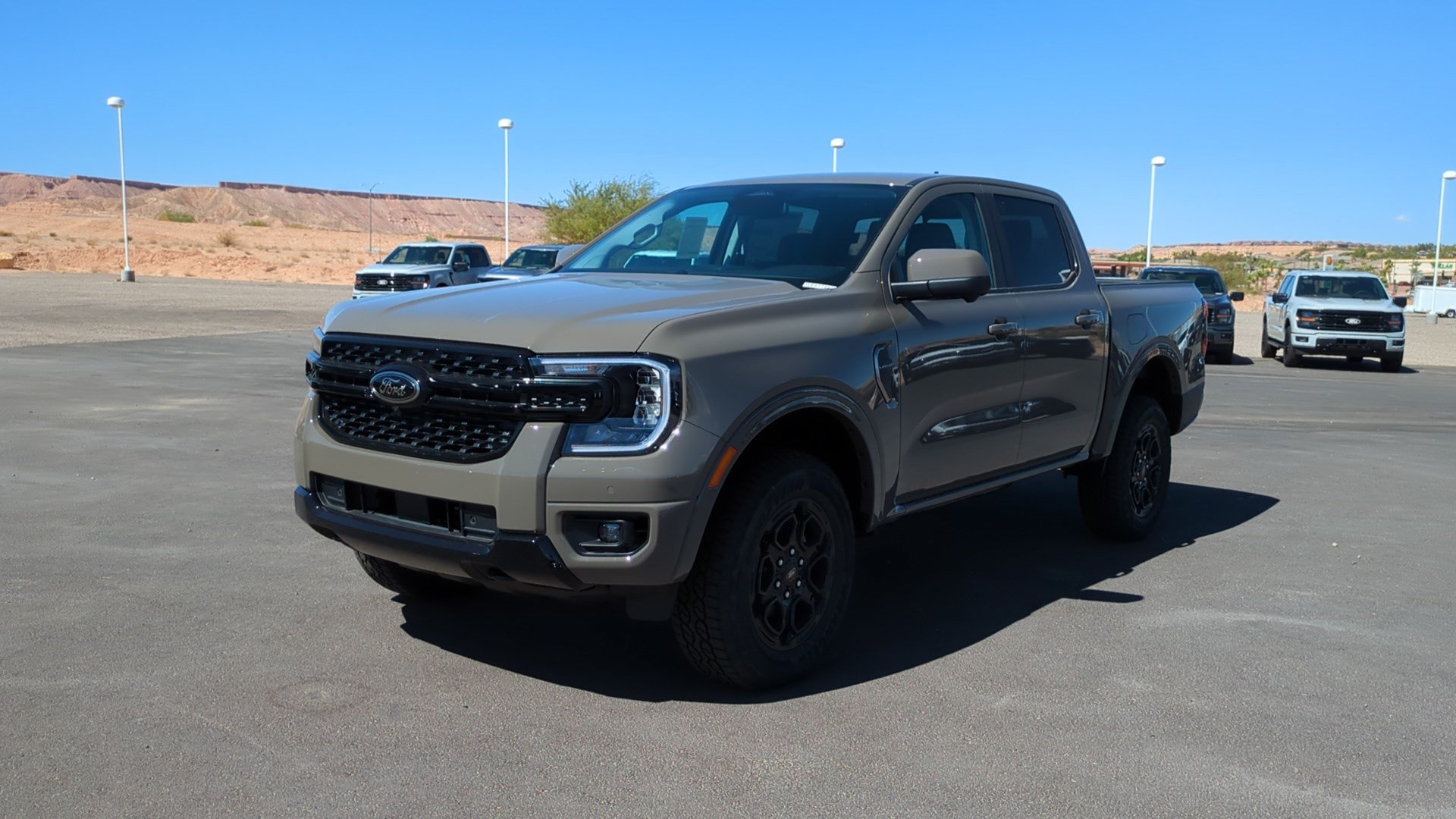 New 2026 Ford Ranger Lariat w/ FX4 Off-Road Package AWD/4WD image 8