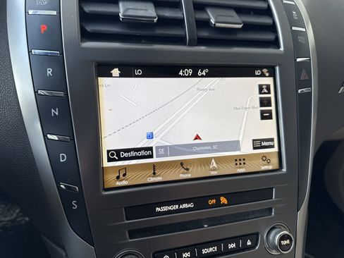 Used 2017 Lincoln MKZ Reserve w/ Climate Package image 7