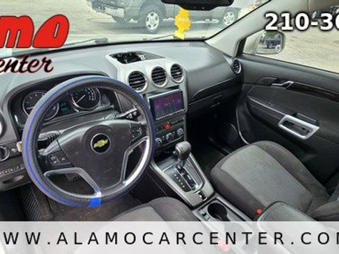 Used 2013 Chevrolet Captiva Sport LT image 32