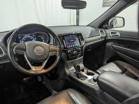 Used 2021 Jeep Grand Cherokee Limited w/ Premium Lighting Group image 11