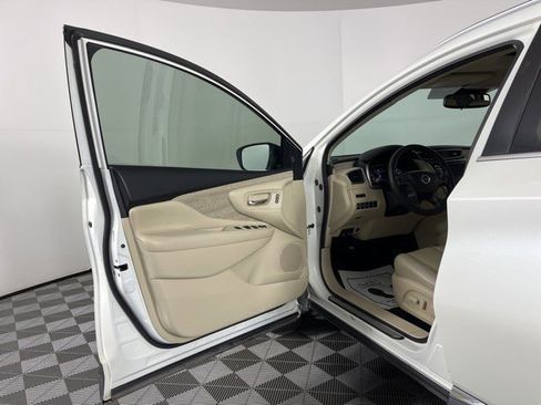 Used 2019 Nissan Murano SL w/ SL Technology Package image 13