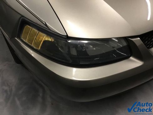 Used 2001 Ford Mustang GT image 27