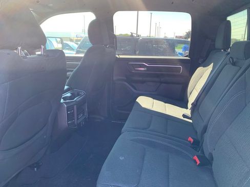 Used 2019 RAM 1500 Big Horn AWD/4WD image 8