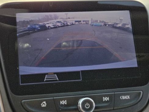 Used 2022 Chevrolet Malibu LS w/ Driver Confidence Package II FWD image 33