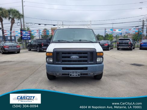 Used 2011 Ford E-250 and Econoline 250 w/ Commercial Cargo Van Pkg RWD image 2