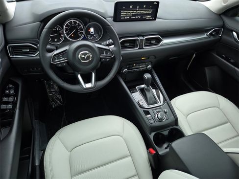New 2025 MAZDA CX-5 AWD 2.5 S w/ Preferred Package image 14