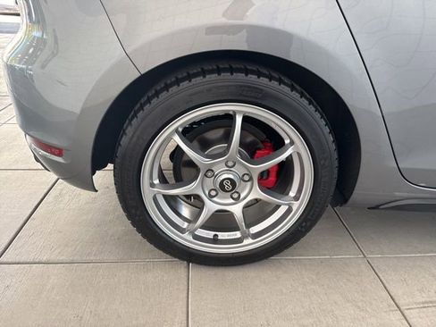 Used 2011 Volkswagen GTI Autobahn image 10