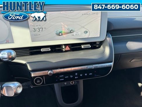 Used 2024 Hyundai Ioniq 5 Limited image 21