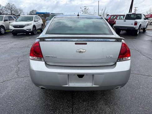 Used 2008 Chevrolet Impala SS w/ Convenience Package image 6