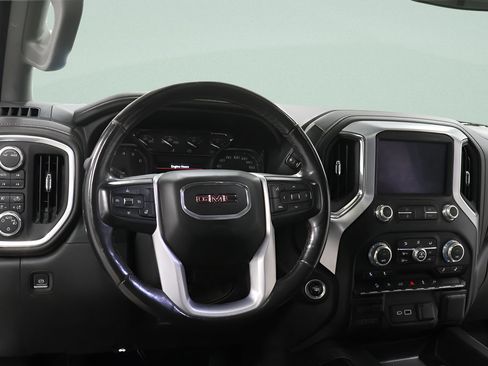 Used 2021 GMC Sierra 1500 Elevation w/ Preferred Package AWD/4WD image 9