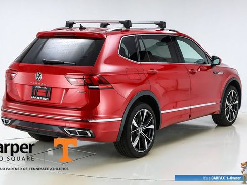 Used 2024 Volkswagen Tiguan SEL R-Line image 9