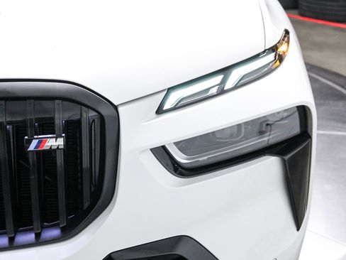 Used 2026 BMW X7 M60i AWD/4WD image 10