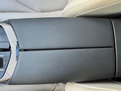 Used 2021 Maserati Levante image 22