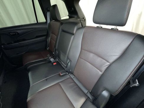 Used 2024 Honda Passport Black Edition image 27