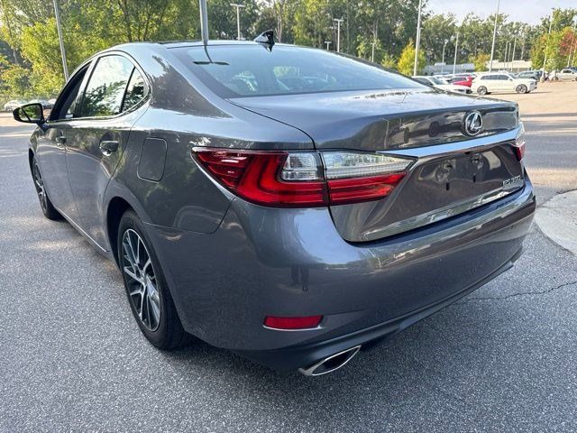 Used 2018 Lexus ES 350 w/ Luxury Package w/Wood Trim FWD image 7
