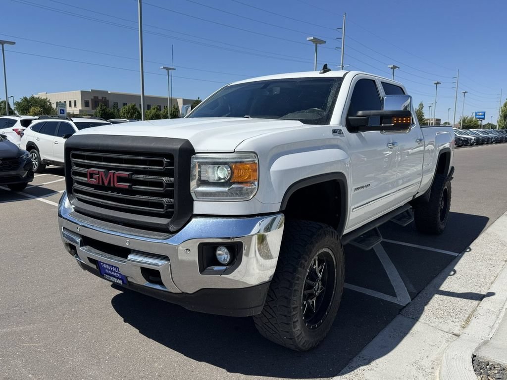Used 2016 GMC Sierra 2500 SLT AWD/4WD image 3