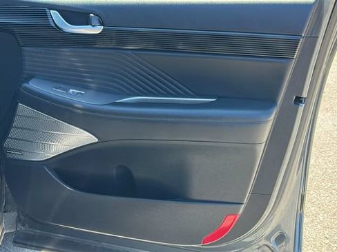 Used 2023 Hyundai Palisade Calligraphy FWD image 10