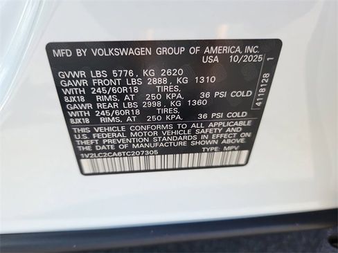 New 2026 Volkswagen Atlas Cross Sport SE image 10