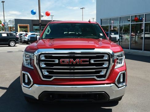 Used 2019 GMC Sierra 1500 SLT w/ SLT Premium Plus Package RWD image 2