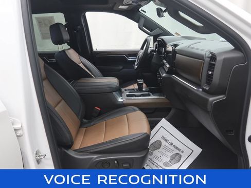 Used 2024 Chevrolet Silverado 1500 High Country w/ Technology Package AWD/4WD image 12