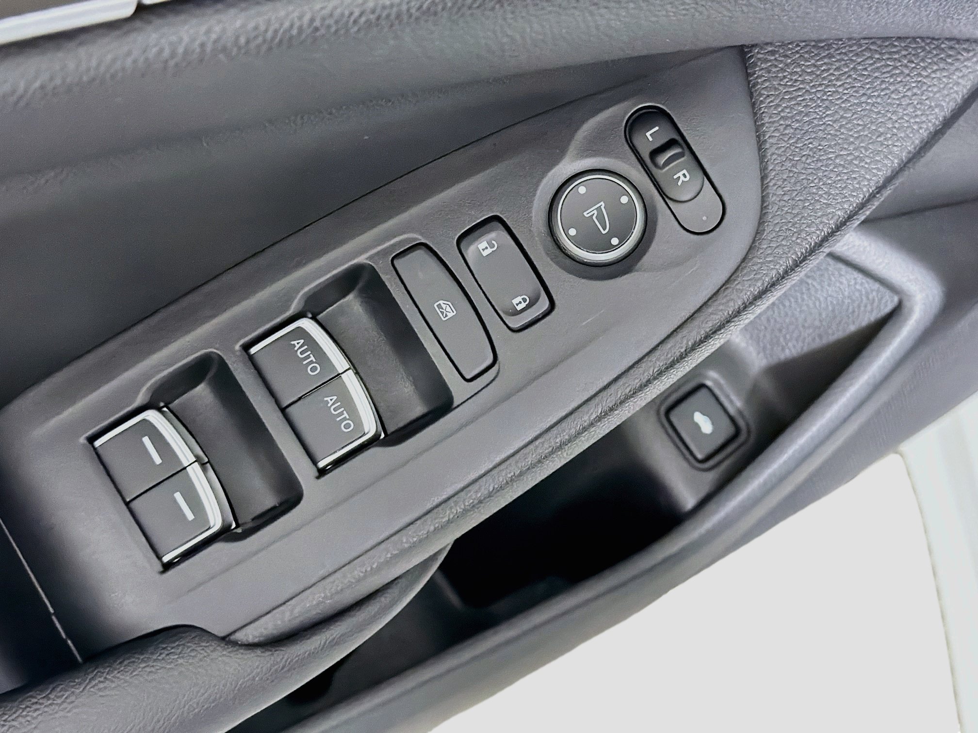 Used 2020 Honda Accord LX image 15