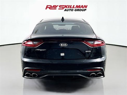 Used 2018 Kia Stinger Premium image 6