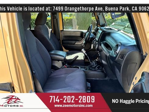 Used 2013 Jeep Wrangler Unlimited Sport AWD/4WD image 20