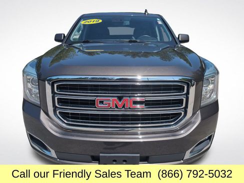 Used 2019 GMC Yukon SLT w/ Open Road Package AWD/4WD image 10