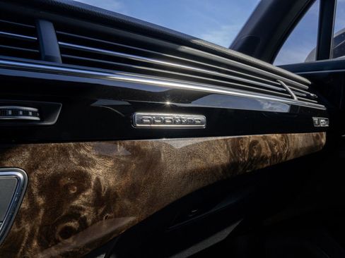 Used 2019 Audi Q7 3.0T Premium Plus image 19