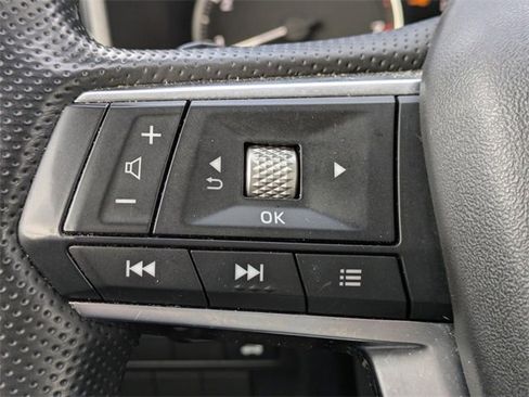 Used 2024 Mitsubishi Outlander SE image 27