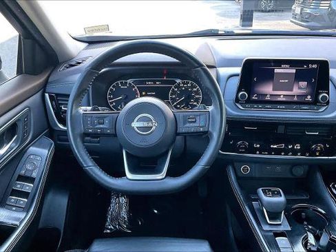 Certified 2023 Nissan Rogue SL image 6