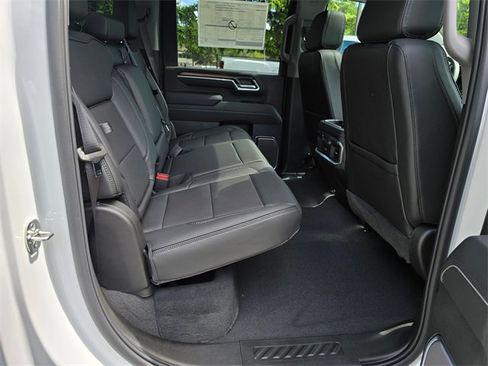 New 2025 GMC Sierra 3500 Denali w/ Denali Reserve Package image 12