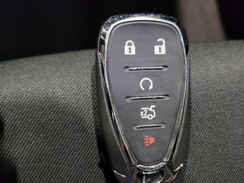 Used 2020 Chevrolet Malibu LT FWD image 32