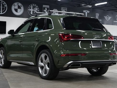 Used 2023 Audi Q5 2.0T Prestige w/ Prestige Package AWD/4WD image 3