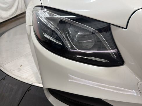 Used 2018 Mercedes-Benz E 300 image 9