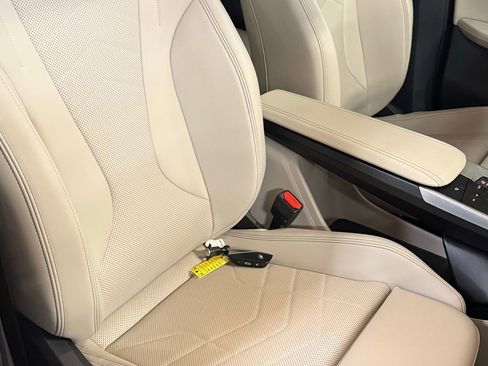 Used 2025 BMW X1 xDrive28i image 23