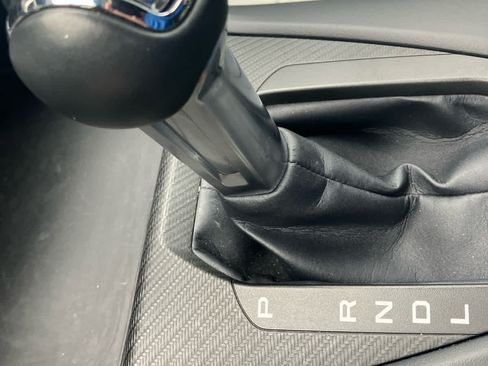 Used 2025 Ford Mustang Premium RWD image 25
