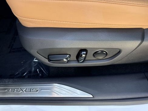 Used 2025 Lexus RX 350 Premium w/ Accessory Package (K3) image 12