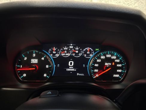 Used 2017 GMC Yukon Denali image 34