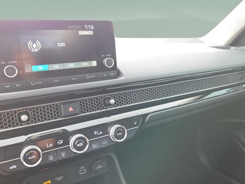 Used 2023 Honda Civic EX image 30