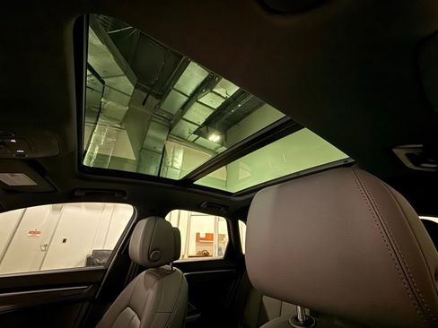 Used 2022 Audi Q3 2.0T Premium image 17