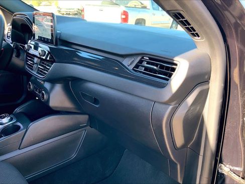 Used 2024 Ford Escape ST-Line image 36