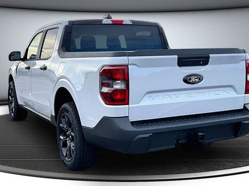 New 2025 Ford Maverick XLT w/ XLT Luxury Package AWD/4WD image 3