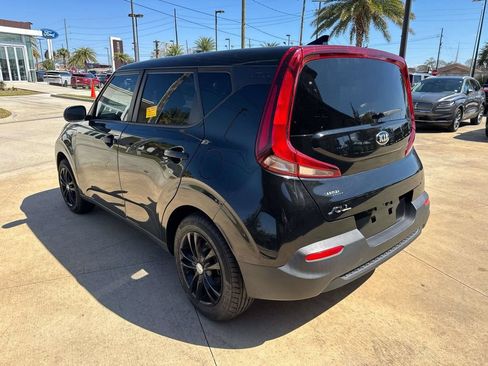 Used 2021 Kia Soul LX FWD image 6