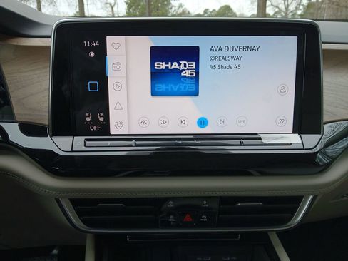 New 2026 Volkswagen Atlas SE image 18