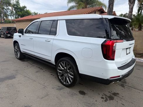 Used 2026 GMC Yukon XL Denali Ultimate AWD/4WD image 12