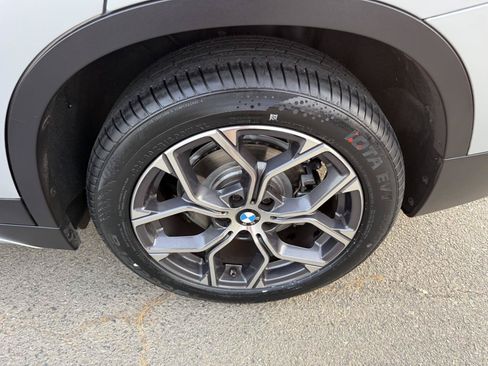 Used 2020 BMW X1 xDrive28i w/ Convenience Package AWD/4WD image 7